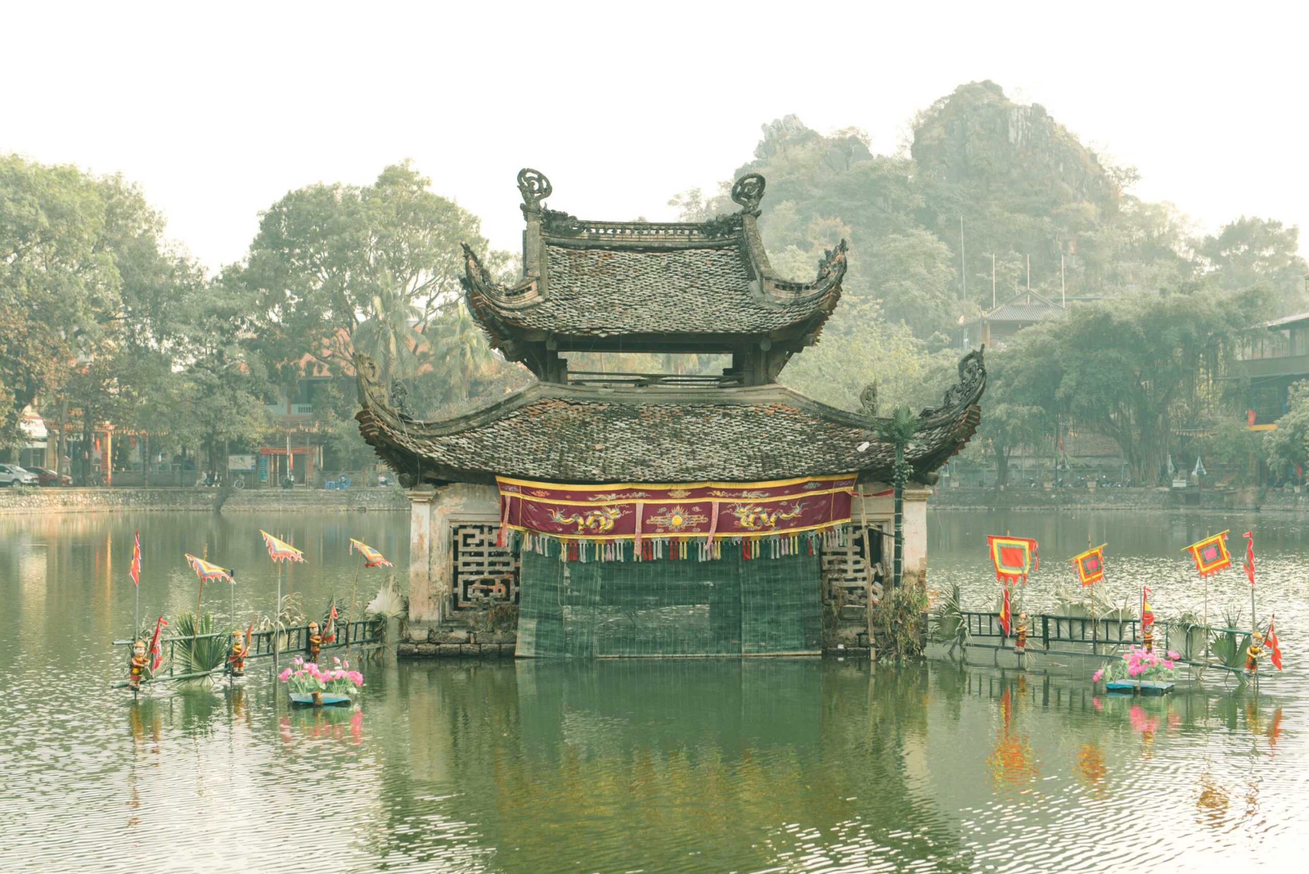 Tour Về Miền Đất Tổ 4 Ngày 3 Đêm: Đền Hùng – Hát Xoan Hùng Lô – Đồi Chè Long Cốc – Khoáng Nóng Thanh Thủy – Làng Cổ Đường Lâm