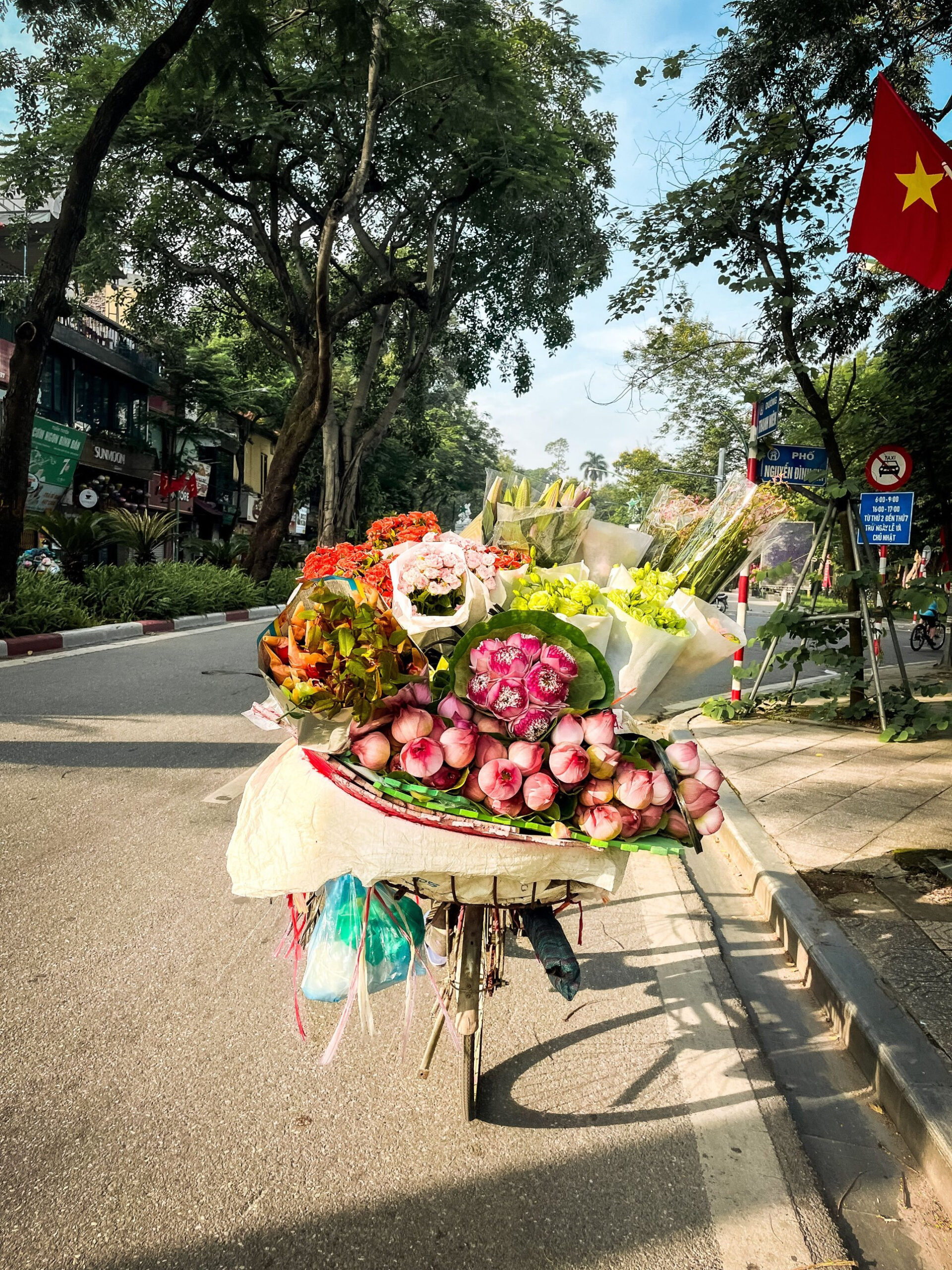 Tour Về Miền Đất Tổ 4 Ngày 3 Đêm: Đền Hùng – Hát Xoan Hùng Lô – Đồi Chè Long Cốc – Khoáng Nóng Thanh Thủy – Làng Cổ Đường Lâm