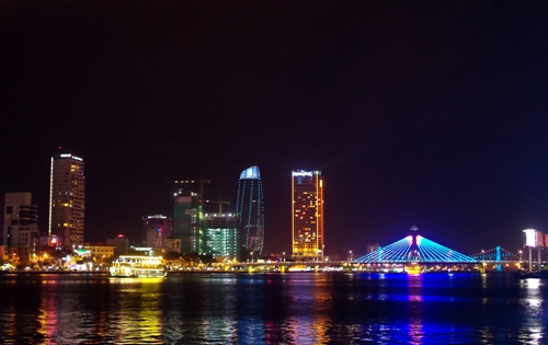 Nghỉ dưỡng biển – điểm nhấn du lịch Đà Nẵng 2016