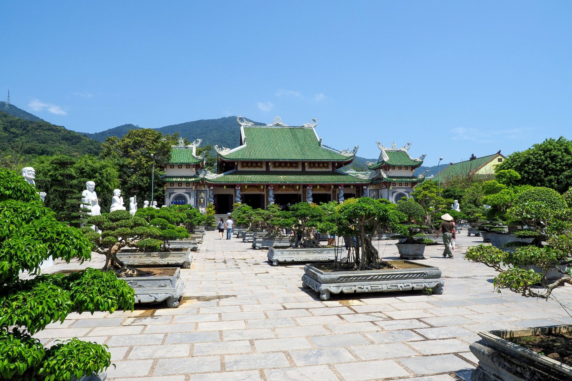 Tour Đà Nẵng 5 Ngày 4 Đêm: Bà Nà – Cù Lao Chàm – Hội An – Cố Đô Huế