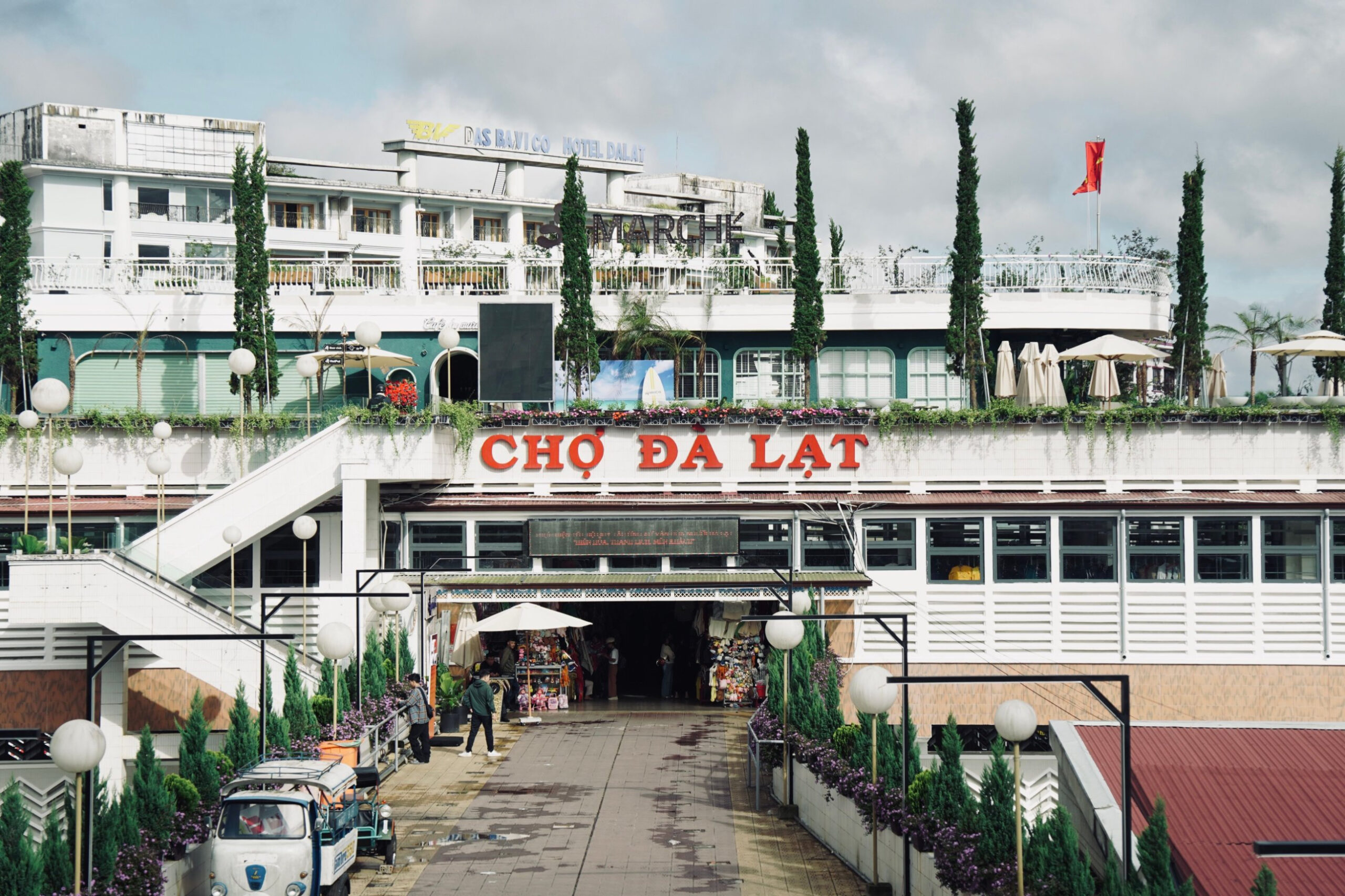 Tour Bảo Lộc – Đà Lạt 3 Ngày 2 Đêm: Đồi Chè Tâm Châu – Thác Dambri – Hồ Tuyền Lâm