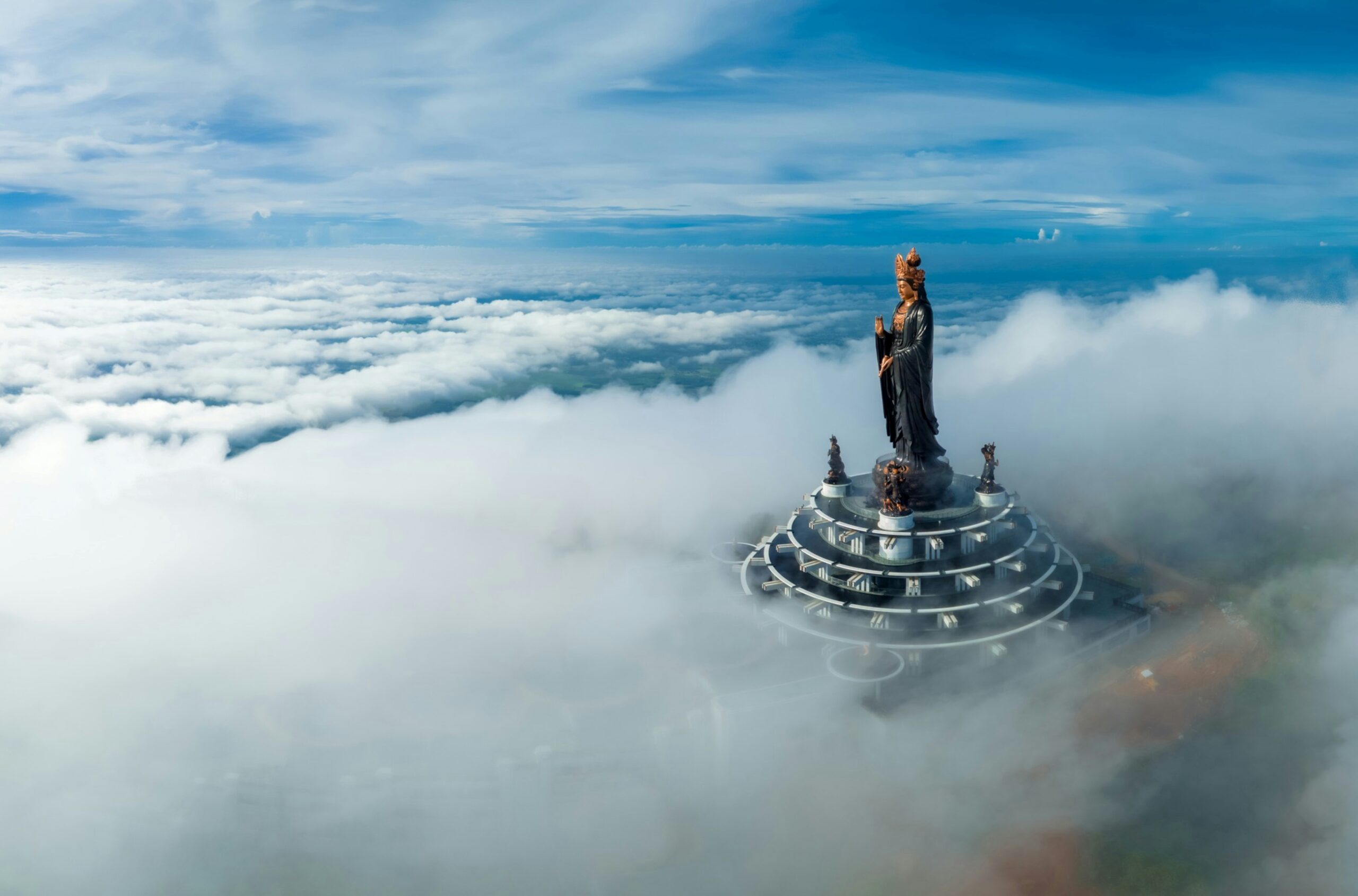 Tour Tây Ninh 1 Ngày: Núi Bà Đen – Tòa Thánh Cao Đài – Vườn Trái Cây Hữu Cơ