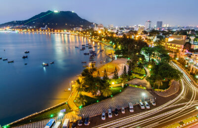 Tour Vũng Tàu 2 Ngày 1 Đêm: Biển Xanh – Tượng Chúa Kitô – Hải Đăng